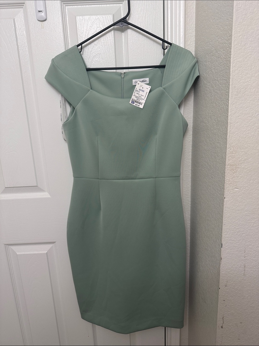 Calvin Klein Mint Green Off-Shoulder Sheath Dress